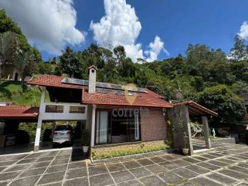 Casa à venda em Vila Nova, Nova Friburgo - RJ