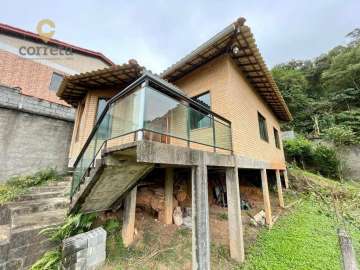 Casa à venda em Parque Dom João VI, Nova Friburgo - RJ