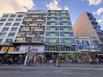 Sala para alugar em Centro, Nova Friburgo - RJ