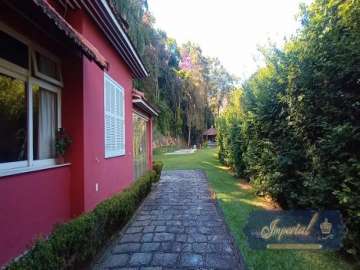 Casa à venda em Corrêas, Petrópolis - RJ