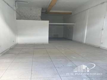 Loja para alugar em Quissamã, Petrópolis - RJ