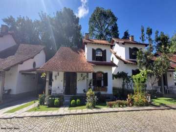 Casa à venda em Várzea, Teresópolis - RJ