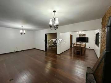 Casa para alugar em Mosela, Petrópolis - RJ