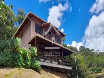 Casa à venda em Araras, Petrópolis - RJ