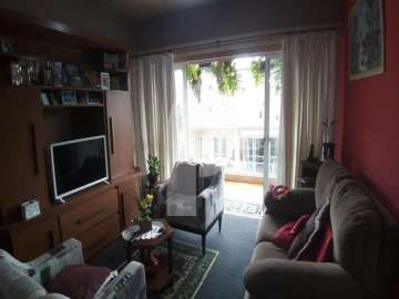 Apartamento à venda em Valparaíso, Petrópolis - RJ