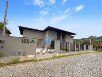 Casa à venda em Quitandinha, Petrópolis - RJ