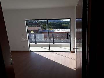 Casa à venda em Fontesville, Juiz de Fora - MG