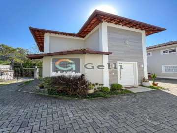 Casa à venda em Bingen, Petrópolis - RJ