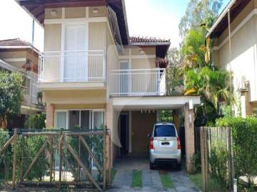 Casa à venda em Nogueira, Petrópolis - RJ