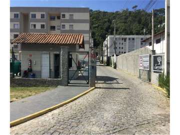 Apartamento para alugar em Pimenteiras, Teresópolis - RJ