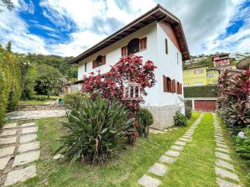 Casa à venda em Golfe, Teresópolis - RJ