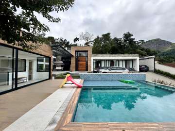 Casa à venda em Agriões, Teresópolis - RJ