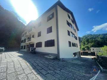 Apartamento para alugar em Bingen, Petrópolis - RJ