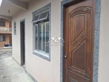 Apartamento à venda em Mosela, Petrópolis - RJ