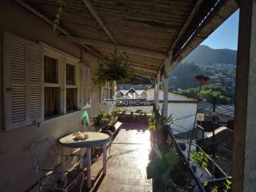 Casa à venda em Castelânea, Petrópolis - RJ