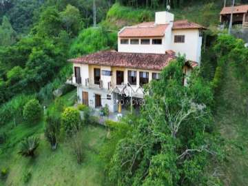 Casa à venda em Alberto Torres, Areal - RJ