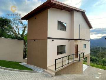 Casa à venda em Braunes, Nova Friburgo - RJ
