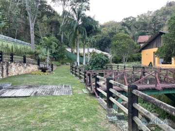 Casa à venda em Itaipava, Petrópolis - RJ