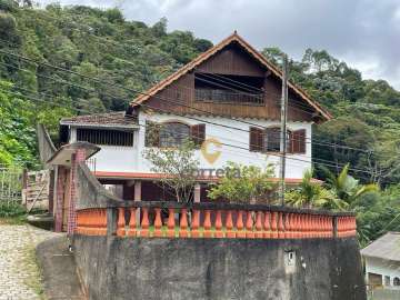 Casa à venda em Suíço, Nova Friburgo - RJ