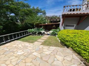Casa à venda em Bonsucesso, Petrópolis - RJ