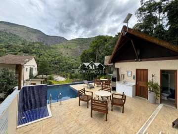 Casa à venda em Fazenda Inglesa, Petrópolis - RJ