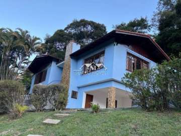 Casa à venda em Itaipava, Petrópolis - RJ