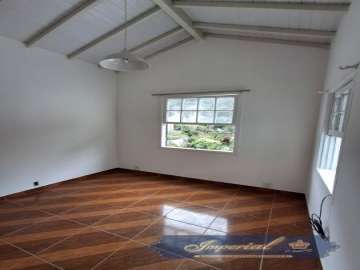 Kitnet / Conjugado para alugar em Centro, Petrópolis - RJ
