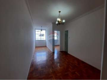 Apartamento à venda em Várzea, Teresópolis - RJ