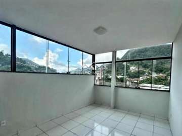 Apartamento à venda em Estrada da Saudade, Petrópolis - RJ