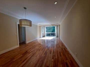 Apartamento à venda em Centro, Petrópolis - RJ