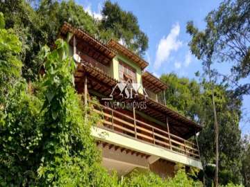 Casa à venda em Araras, Petrópolis - RJ