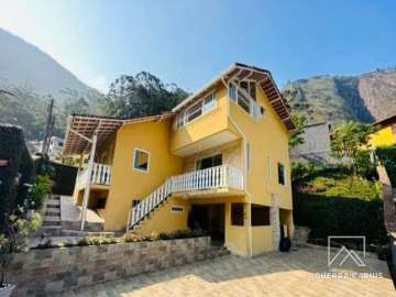 Casa à venda em Retiro, Petrópolis - RJ