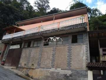 Casa para alugar em Mosela, Petrópolis - RJ