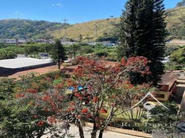 Cobertura à venda em Itaipava, Petrópolis - RJ