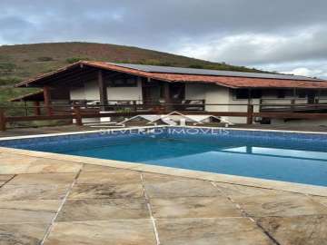 Casa à venda em Itaipava, Petrópolis - RJ