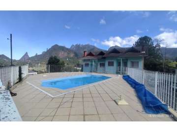Casa à venda em 40 CASAS, Teresópolis - RJ