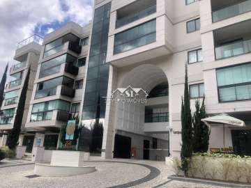 Apartamento à venda em Itaipava, Petrópolis - RJ