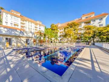 Apartamento à venda em Itaipava, Petrópolis - RJ