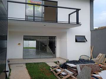 Casa à venda em Jóquei Clube, Juiz de Fora - MG