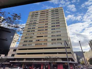 Apartamento à venda em Centro, Juiz de Fora - MG
