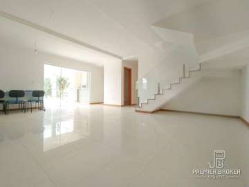 Casa à venda em Vargem Grande, Teresópolis - RJ