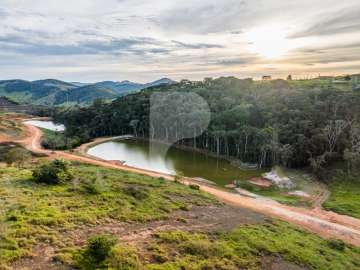 Terreno Residencial à venda em Centro, Areal - RJ