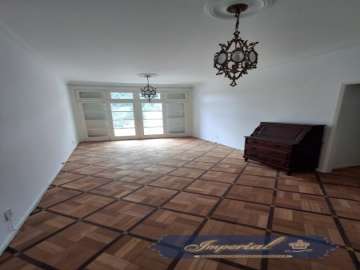 Apartamento para alugar em Centro, Petrópolis - RJ
