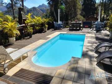 Casa à venda em Corrêas, Petrópolis - RJ