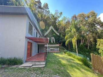 Casa à venda em Itaipava, Petrópolis - RJ