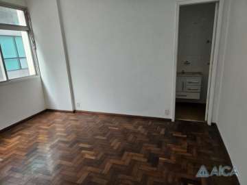 Apartamento à venda em Centro, Petrópolis - RJ