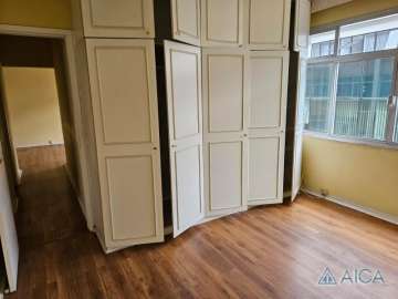 Apartamento à venda em Centro, Petrópolis - RJ