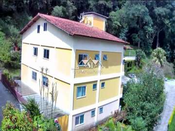 Apartamento à venda em Itaipava, Petrópolis - RJ