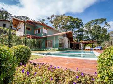 Casa à venda em Itaipava, Petrópolis - RJ