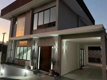 Casa à venda em Várzea, Teresópolis - RJ